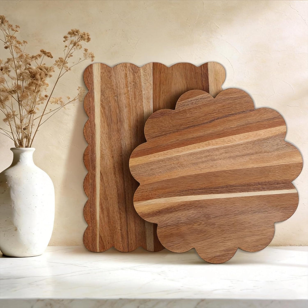 Acacia Wood Scalloped Cutting Boards Set, Decorative Wooden Charcuterie Boards with Handle for Cheese Pizza Meat