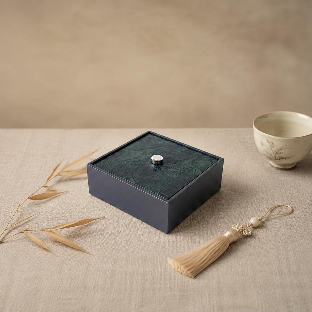 Storage Container Bamboo Leaf Storage Box Decorative Lidded Gift Box Wood Material Refined Look suitable for shelves