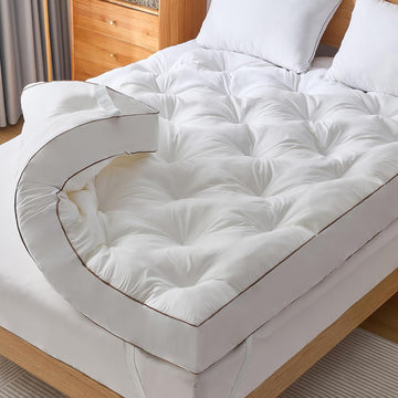 4 Inch Memory Foam Mattress Topper Queen for Back Pain Relief, Filled with Breathable Gel Memory Foam, Supportive