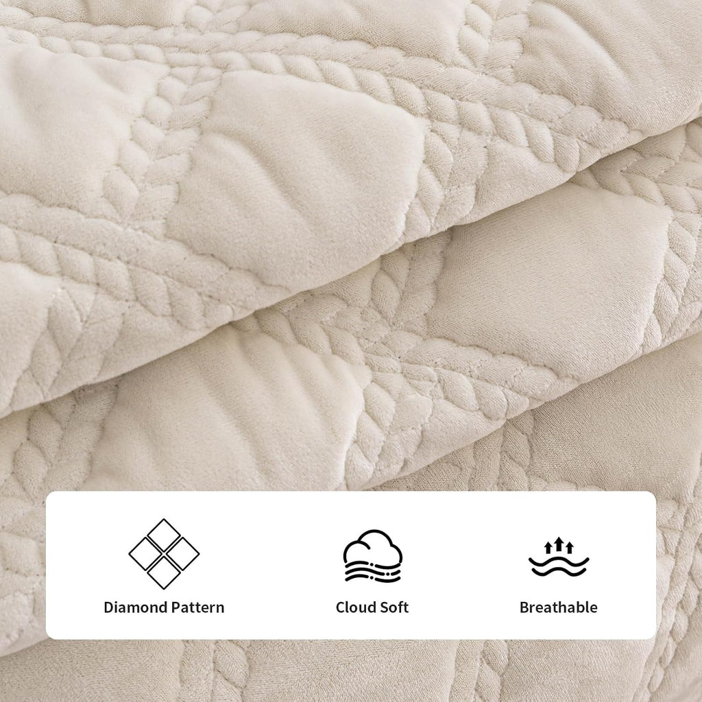 Couch Cover, Non-Slip Sofa Covers Washable for Dogs, Diamond-Shaped Sofa Slipcovers, Velvet Slipcovers for Couches