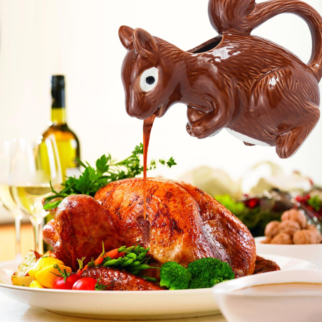 Squirrel Gravy Boat, 6 Oz Ceramic Sauce Boat for Gravy, Warming Sauces, Salad Dressings, Milk, Novelty Gift for