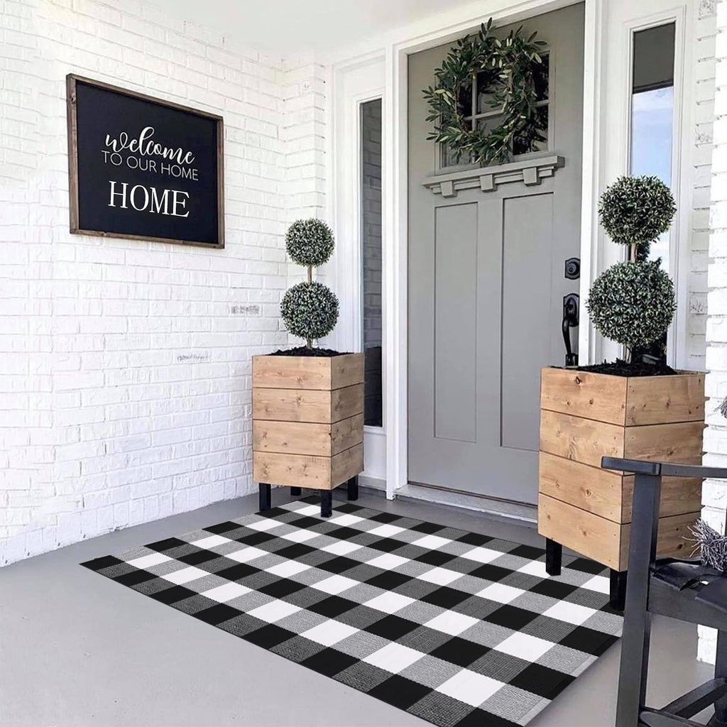 Fall Decor Cotton Buffalo Plaid Rug, 3' x 5' Black and White Outdoor Rug Front Door Decorative Mat, Washable Doormat