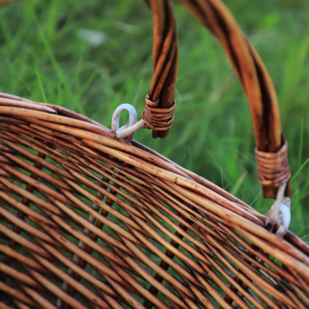 Wicker Picnic Baskets with Handles.. (Brown)