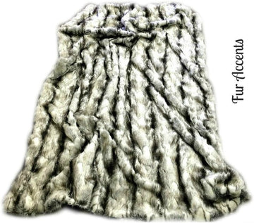 Plush Gray Rabbit - Premium Quality Faux Fur - Designer Throw Blanket - Soft Minky Cuddle Fur Lining (4'x5')