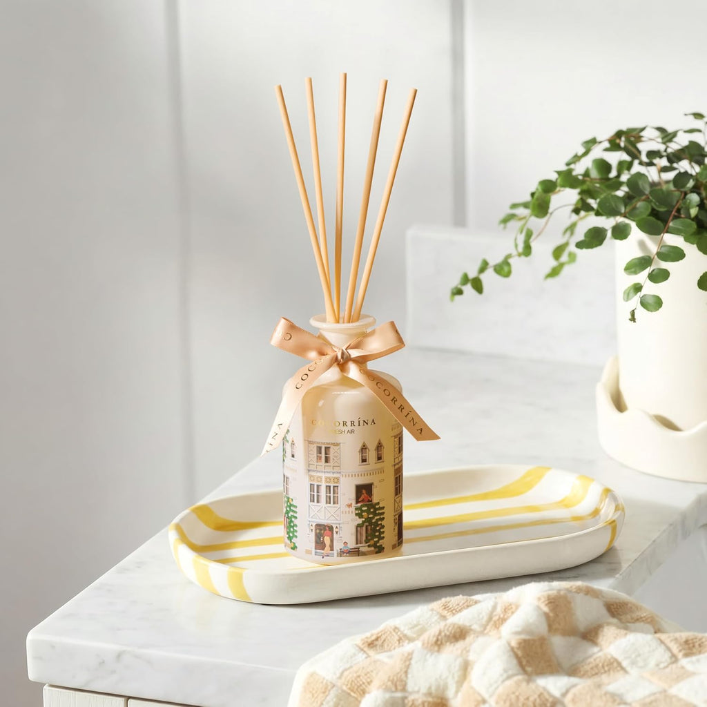 Reed Diffuser - Fresh Air 6.76 fl oz Reed Diffuser with 8 Sticks Home Fragrance Bathroom Shelf Decor (Festive House