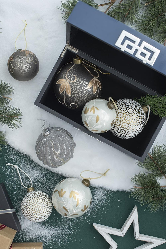 Glass Christmas Ball Ornaments Set of 6, 3.9-Inch Glitter Holiday Décor