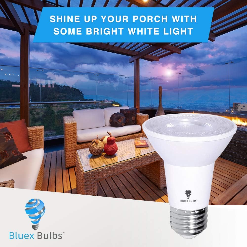 PAR20 LED Flood Dusk to Dawn Light Bulbs Outdoor Photocell Sensor 8W 65 Watt Equivalent 700Lumens Waterproof E26