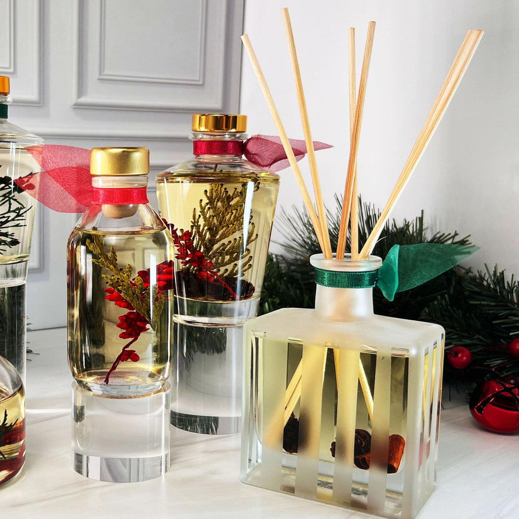 Reed Diffuser Set - Apple Harvest Scented Diffuser with Sticks - Set of 4