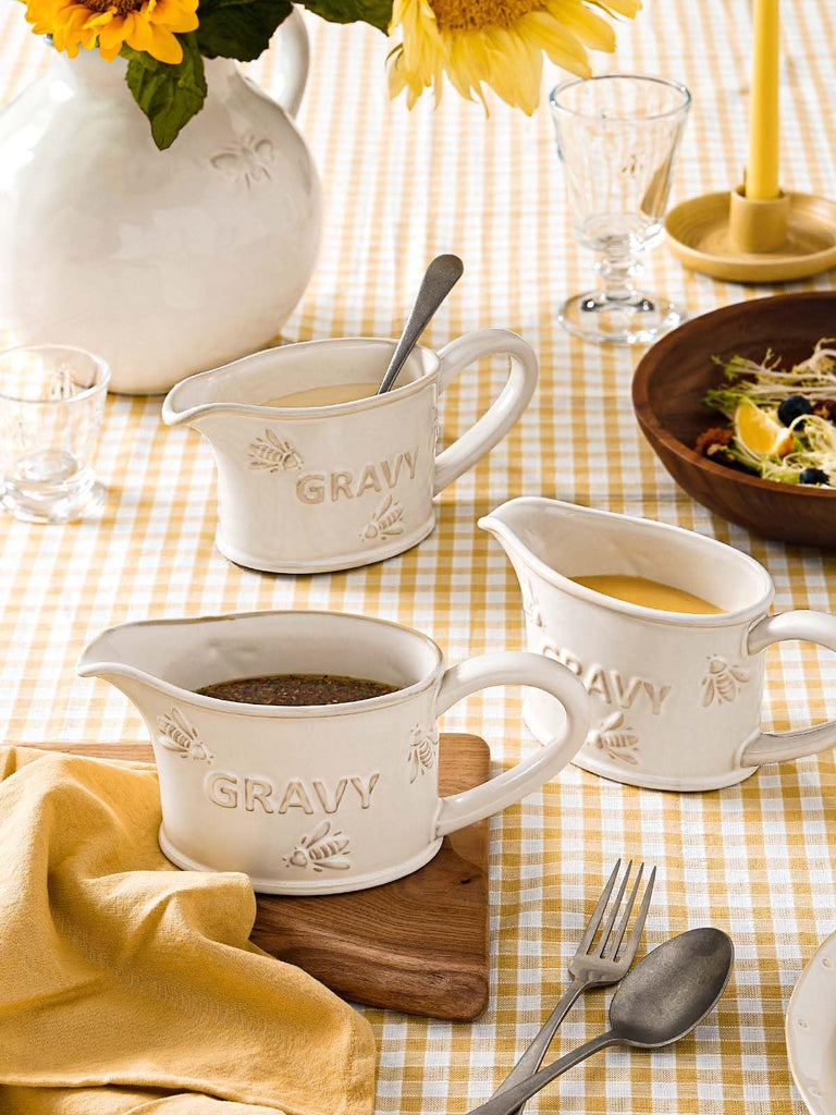 17oz Gravy Boat, Ceramic Sauce Boat for Salad Dressings, Creamer, Broth, Black Pepper, Set of 2, Arctic White, Bee