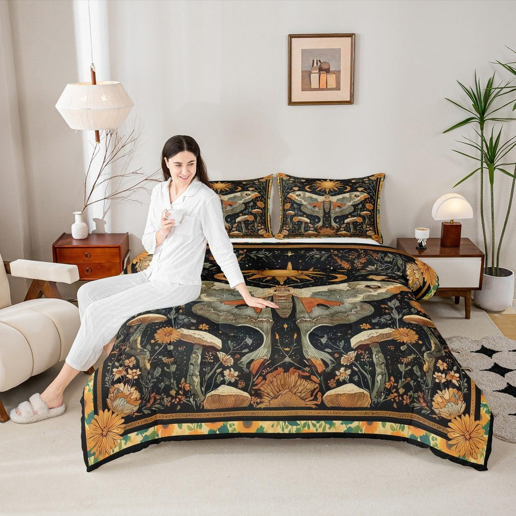 Mystical Luna Moth King Size Comforter Set, for Boho Room Decor