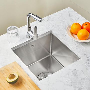 15 Inch Undermount Kitchen Sink 304 Stainless Steel Sink Modern Kitchen with Accessories, (Silver, 15x15x9 Inch)