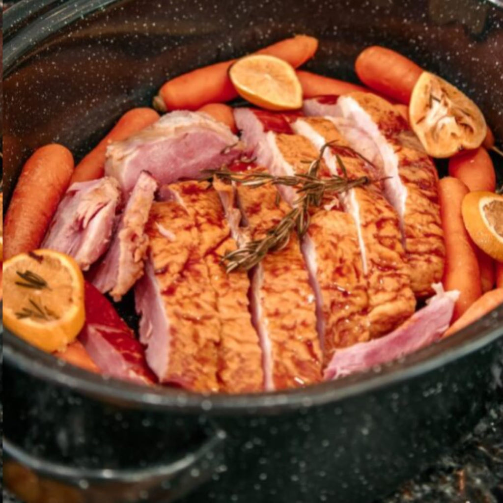 Porcelain Enamel Covered Roaster 20 lb Black