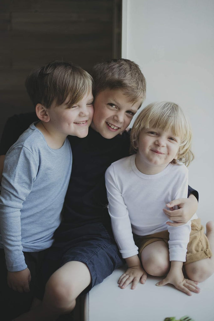 4 Pack Boys Long Sleeve Tee Shirts. 100% Cotton