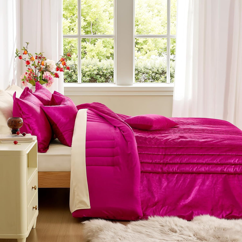 Luxury Pink Velvet Bedding Comforter Set 3 Pieces