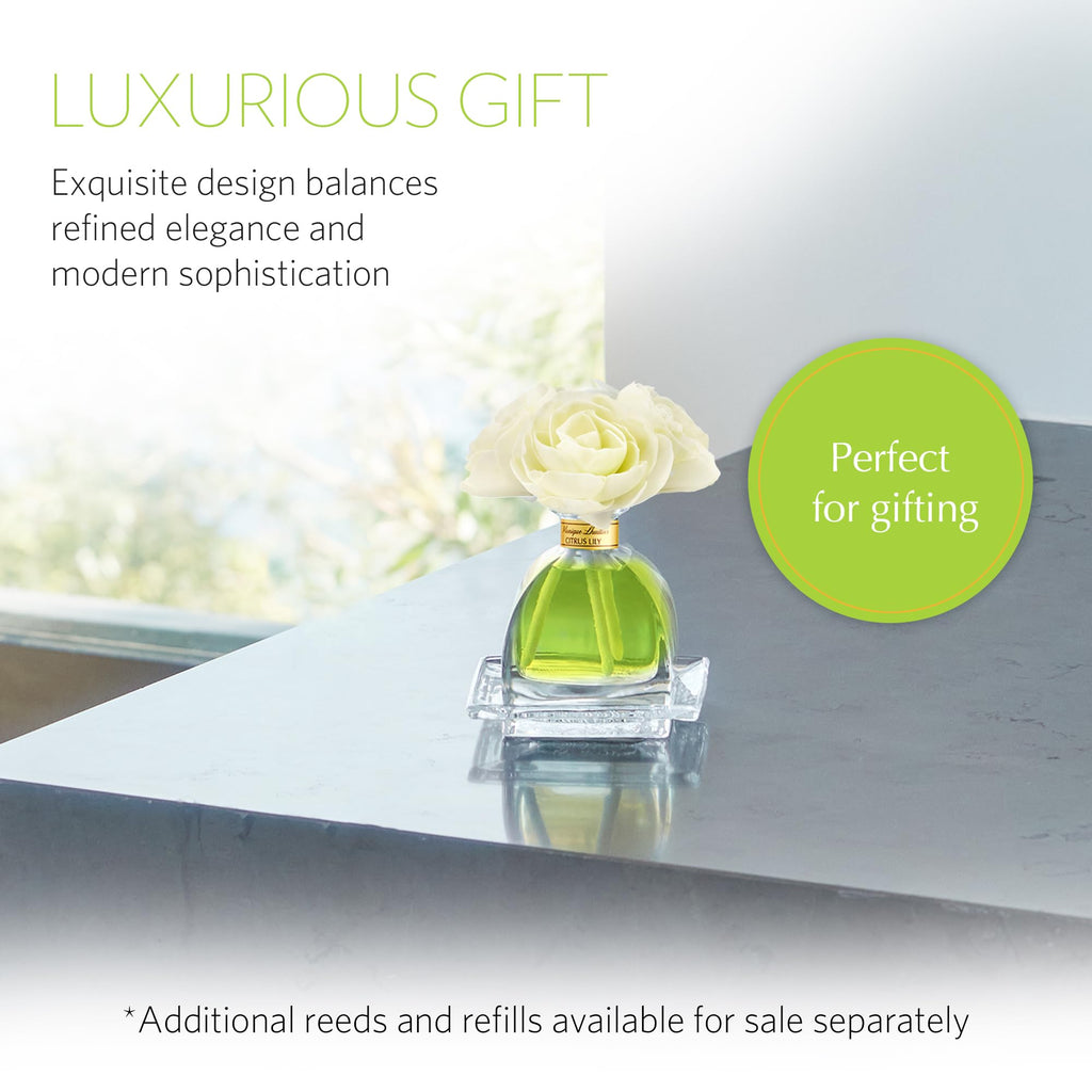 Lily PetiteEssence Flower & Reed Diffuser Set