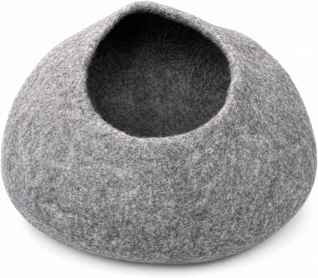 Felt Cat Cave Bed for Indoor Cats - Wool Pet House, Cozy Enclosed Cat Nest, Warm Igloo Hideaway for Small Cats &