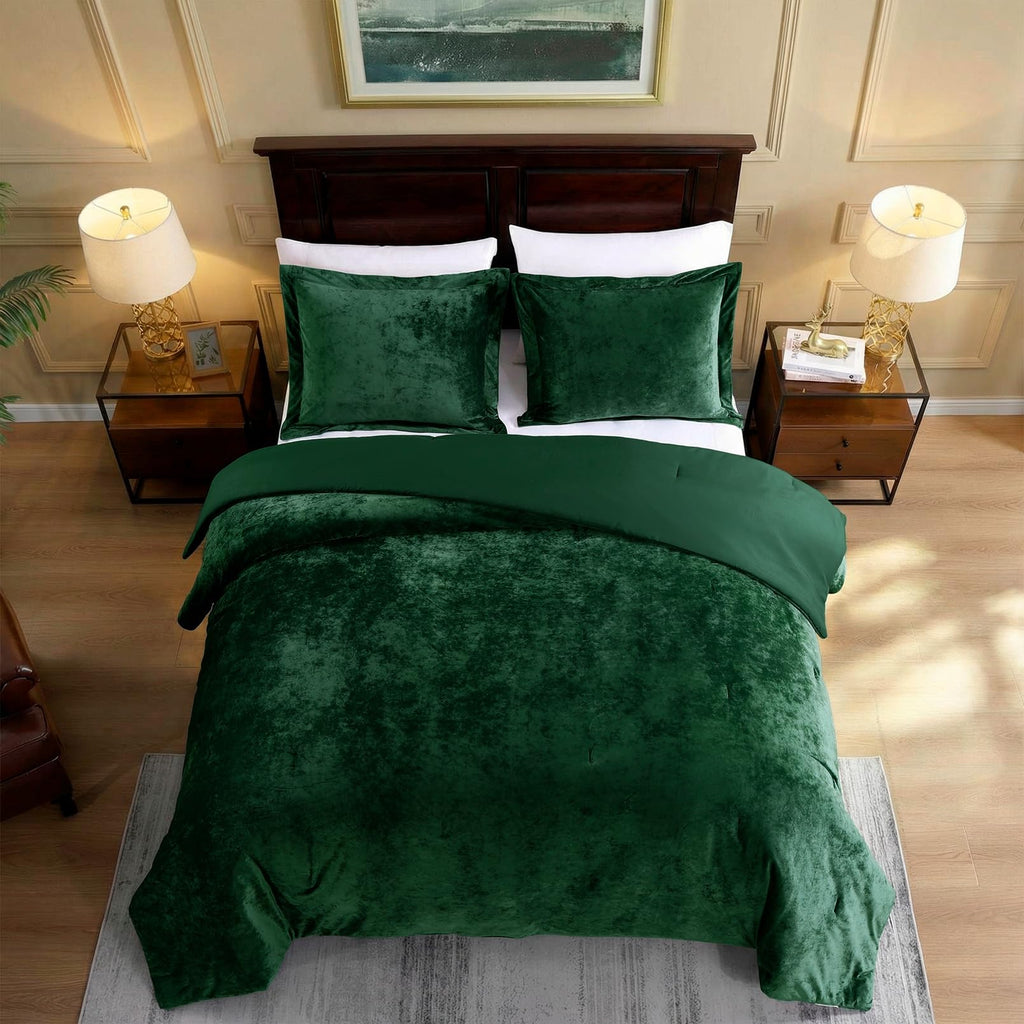 Velvet Comforter Queen, Luxuriously Soft Queen Comforter Set, Lightweight Bedding Set for All Seasons, Comforter