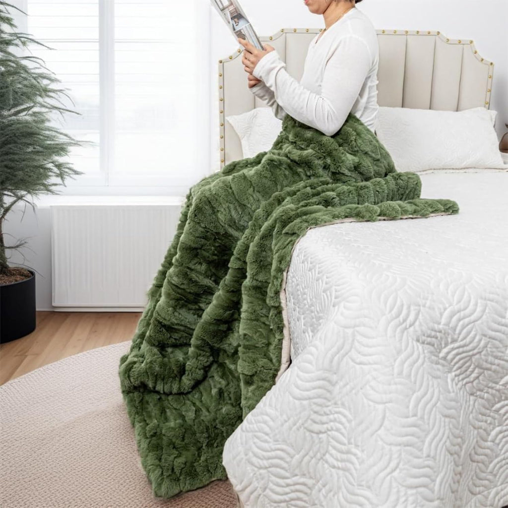 Rex Rabbit Fur Throw Blanket for Couch Bed, Olive Green, 55x78.7in | Luxury Rex Rabbit Skin Hide Large Blanket for