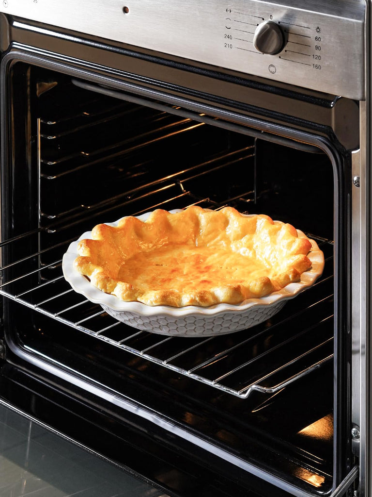 Pie Pans for Baking 9 Inch, Ceramic Pie Plate for Apple Pie, Round Baking Dish Oven Safe, Embossment Housewarming