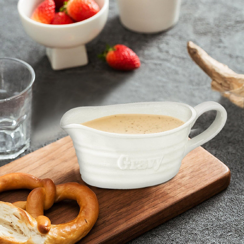 Large 18 Oz eramic Gravy Boat, Farmhouse, 18 oz, White