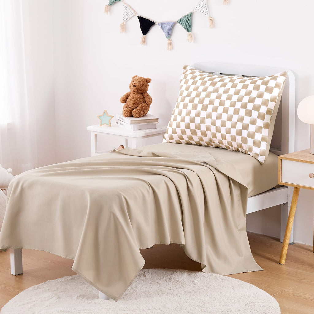 Toddler Bedding Set for Boys Girls, Cute Gingham Grid Checkered, 4 Pieces Soft Crib Bed Set Including Comforter