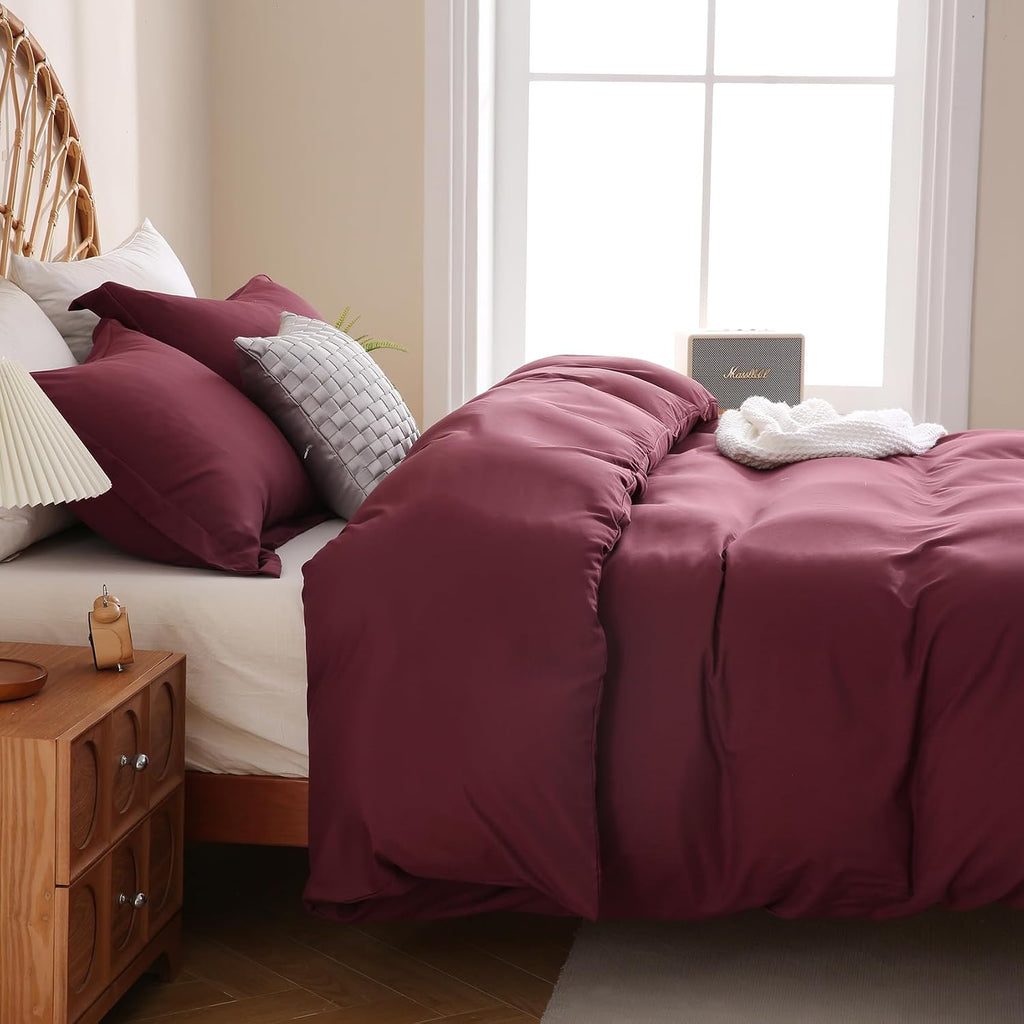 Duvet Cover Set Queen, 3 Piece Duvet Cover with Pillow Shams, Soft Brushed Microfiber Zipper Closure