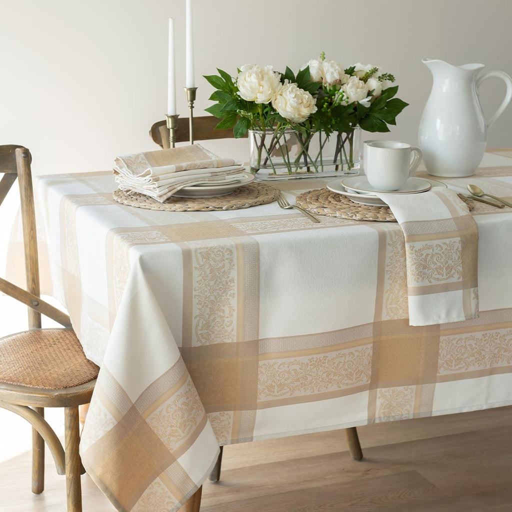 Heavyweight Jacquard Fabric Table Cloth with Gold Metallic Accents, Décor for Everyday, Parties, Hol