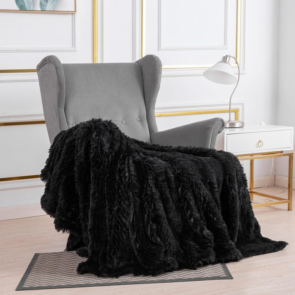 Long Faux Fur Throw Blanket,2 Layers,2.1lb,All Ages,Home Decoration, (Black,50" x 60")