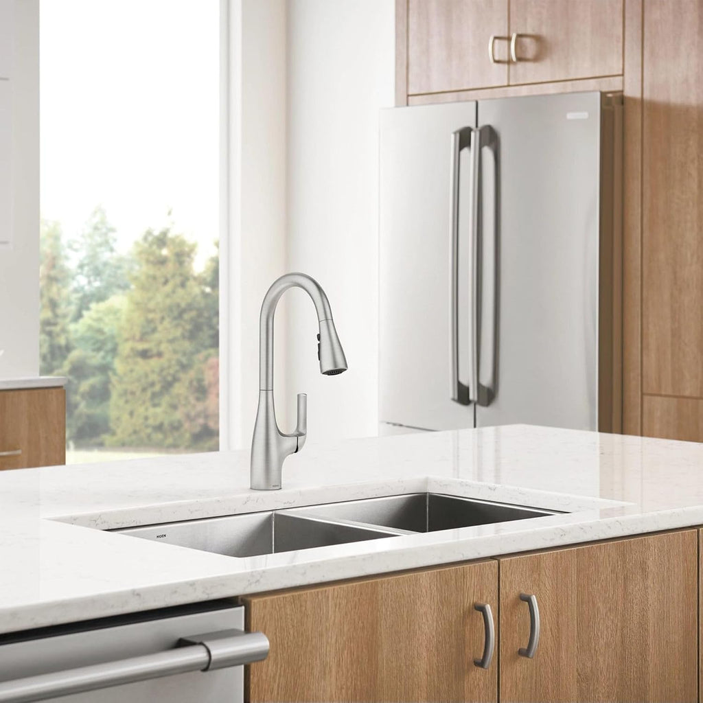 Leesi Stainless Pulldown Kitchen Sink Faucet with Power Boost, Transitional Kitchen Faucet, One-Handle Single Hole