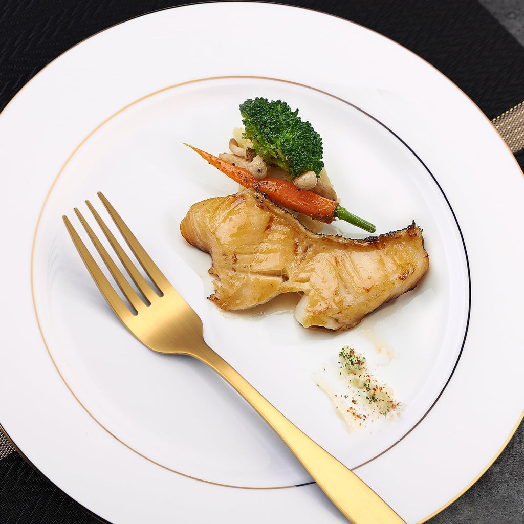 Gold Matte Silverware Set Service for 8,40 Piece Flatware set,18/0 Stainless Steel Utensils Set,Cutlery Utensils