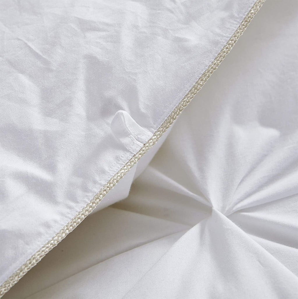 Luxurious Full/Queen Goose Down Comforter, Unique White Pinch Pleat, 600 Thread Count, 100% Egyptian Cotton Cover, 70