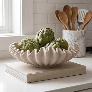 Decorative Bowl for Coffee Table, Modern Handcraft Ruffle Entryway Key Bowl | Resin Wavy Centerpiece Bowl with