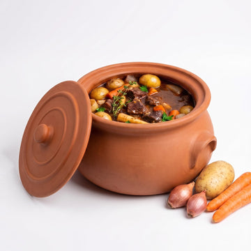 Suphan Handmade 2.6-Quart Small Clay Cooking Pot with Lid, Unglazed Natural Cookware, Terracotta Cazuela, Casserole