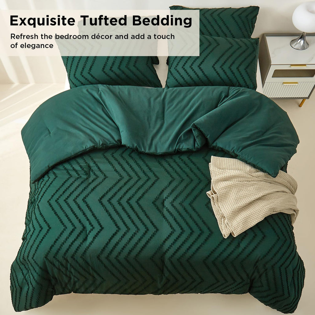 Tufted Boho King Size Comforter Set, Emerald Green Bohemian Farmhouse Bedding Set, 3 Pieces All Season Soft