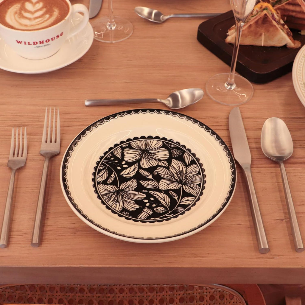 Silverware Set Flatware Set Matte Silver Cutlery Set with Hexagon Handle Forged Stainless Steel 20 Pieces