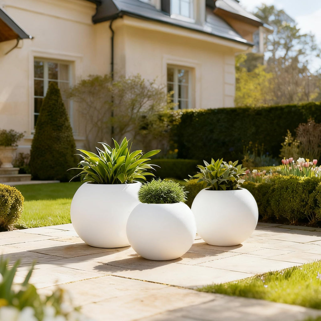 Large Round Planter, Planters for Indoor Plants & Outdoor, Durable Plastic Material Sphere Planter with Drainage Hole &