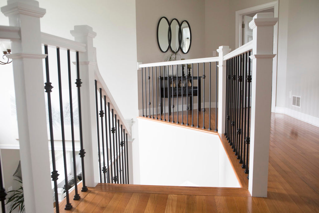 Solid 3.5" Box Newel Post, Style 4075S