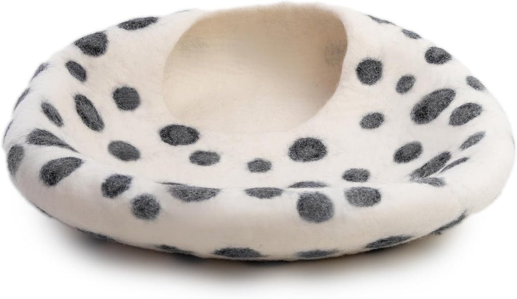 Large Wool Cat Bed Cave - Extra Warm Kitty Beds Handcrafted Kitten Caves Bed for Indoor Cats - Eco-Friendly Felt