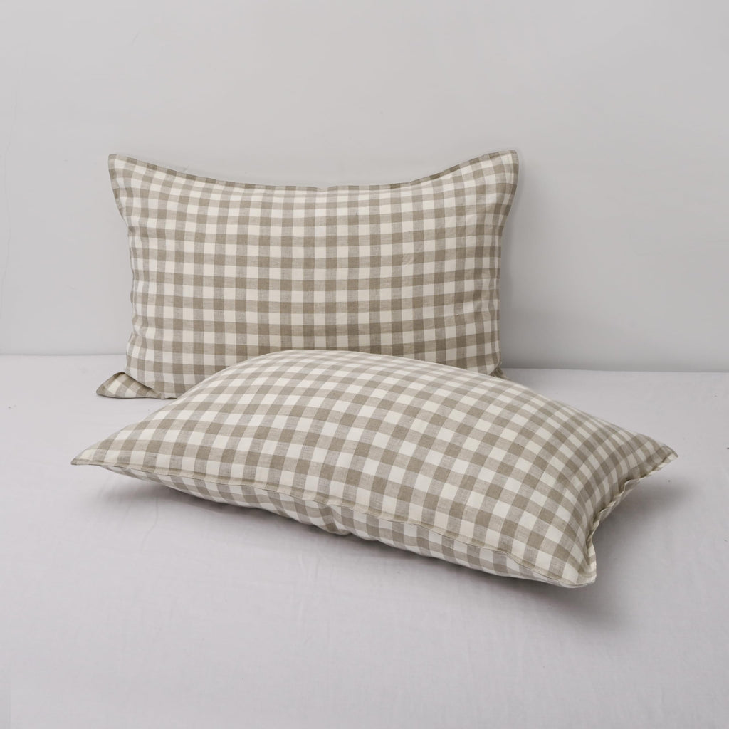 100% French Linen Pillow Cases Set of 2, Stone Washed Flax Pillow Shams with Zipper Closure - Breathable &