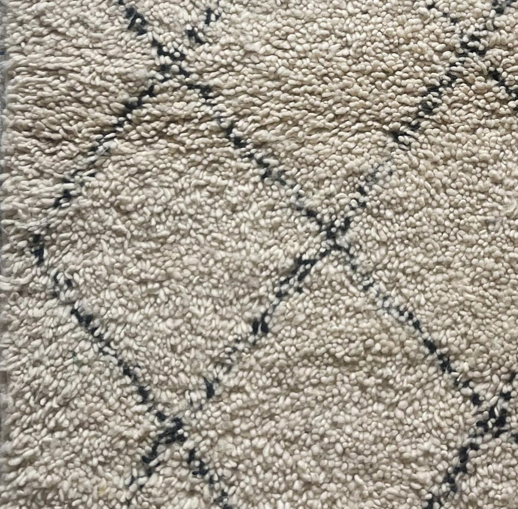 Handmade Moroccan Berber Area Rug 6' x 9', 100% Wool High Pile Shag, Beni Ourain Style, Ivory/Cream with Charcoal