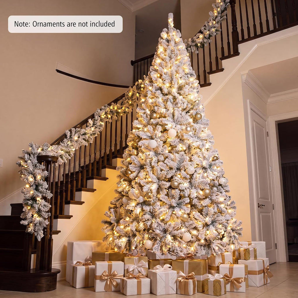 Pre-Lit Snow Flocked Christmas Tree with 550 Lights