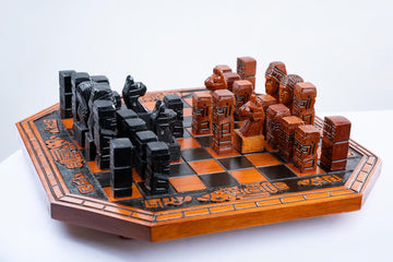 Hand Carved Luxury Chess Set Premium Oak Wood Board Decorative Artisan Pieces Set Gift Fancy Chess Set, Collectors