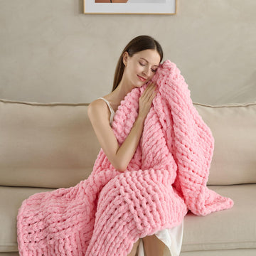 Chunky Knit Blanket Throw 50x60 Inches, Handmade Cable Knit Crochet Blanket, Cozy Lightweight All
