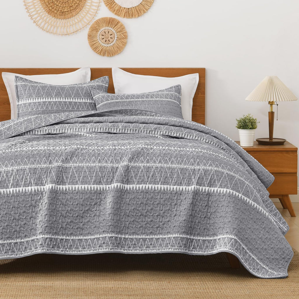 King Quilt Set Grey, 3 Pieces Boho Striped Bedspread - Set of 3