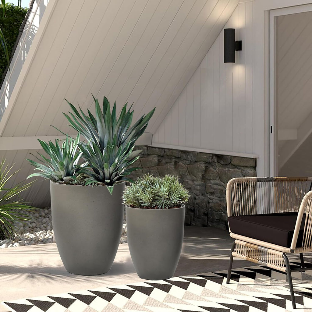 LuxenHome Set of 2 HDPE Tall Planters 16.5" & 13.5", Indoor Outdoor with Drainage Hole and Rubber Plug,Modern