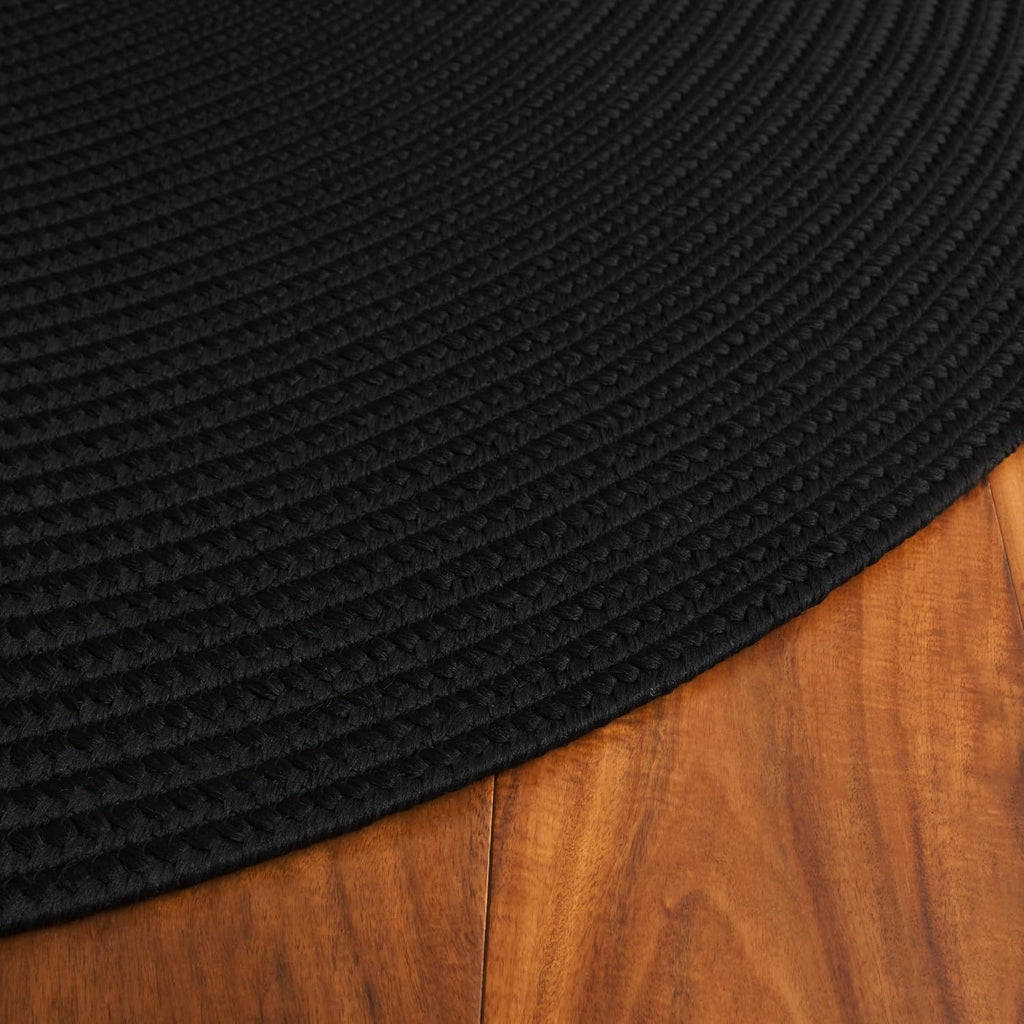 Braided Indoor/Outdoor Washable Oval Rug, Black BRD315Z