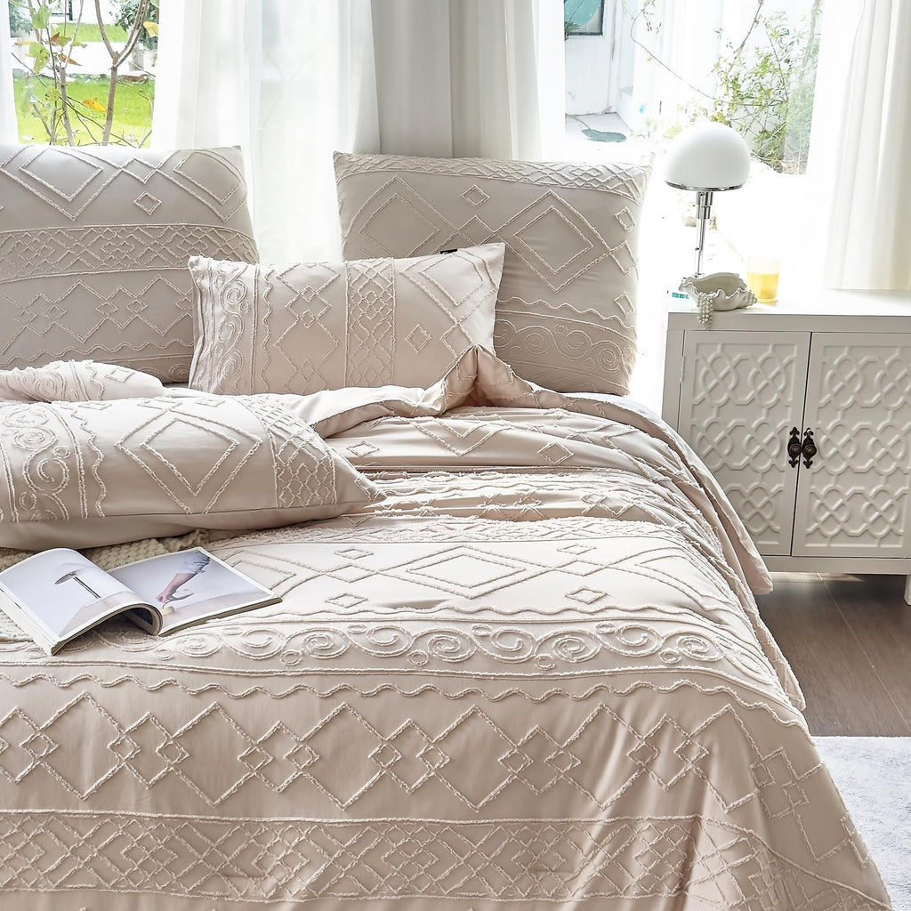 Boho King Size Comforter Set Beige Tufted Geometric All Seasons