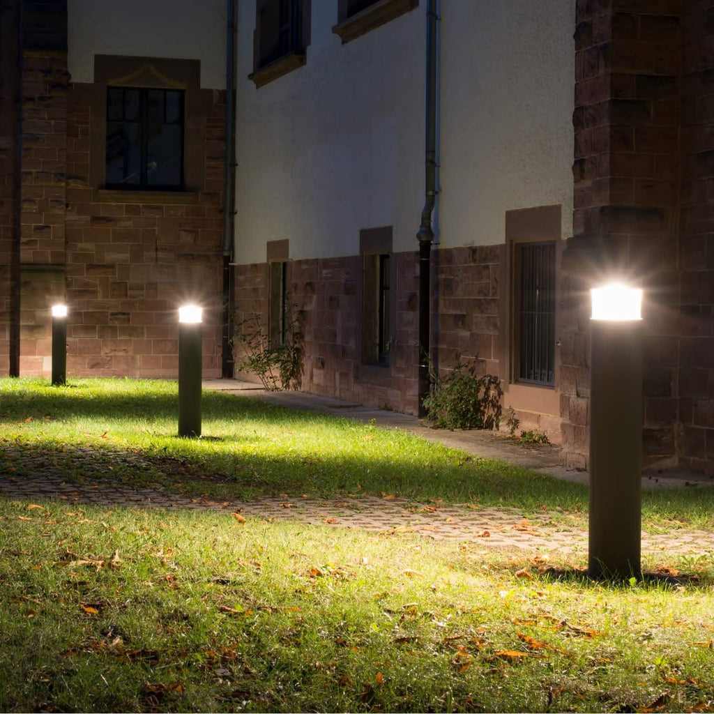 Bollard Light 39", 120-277V, 20W, 3CCT 3000-5000 Kelvin, Louvered Flat