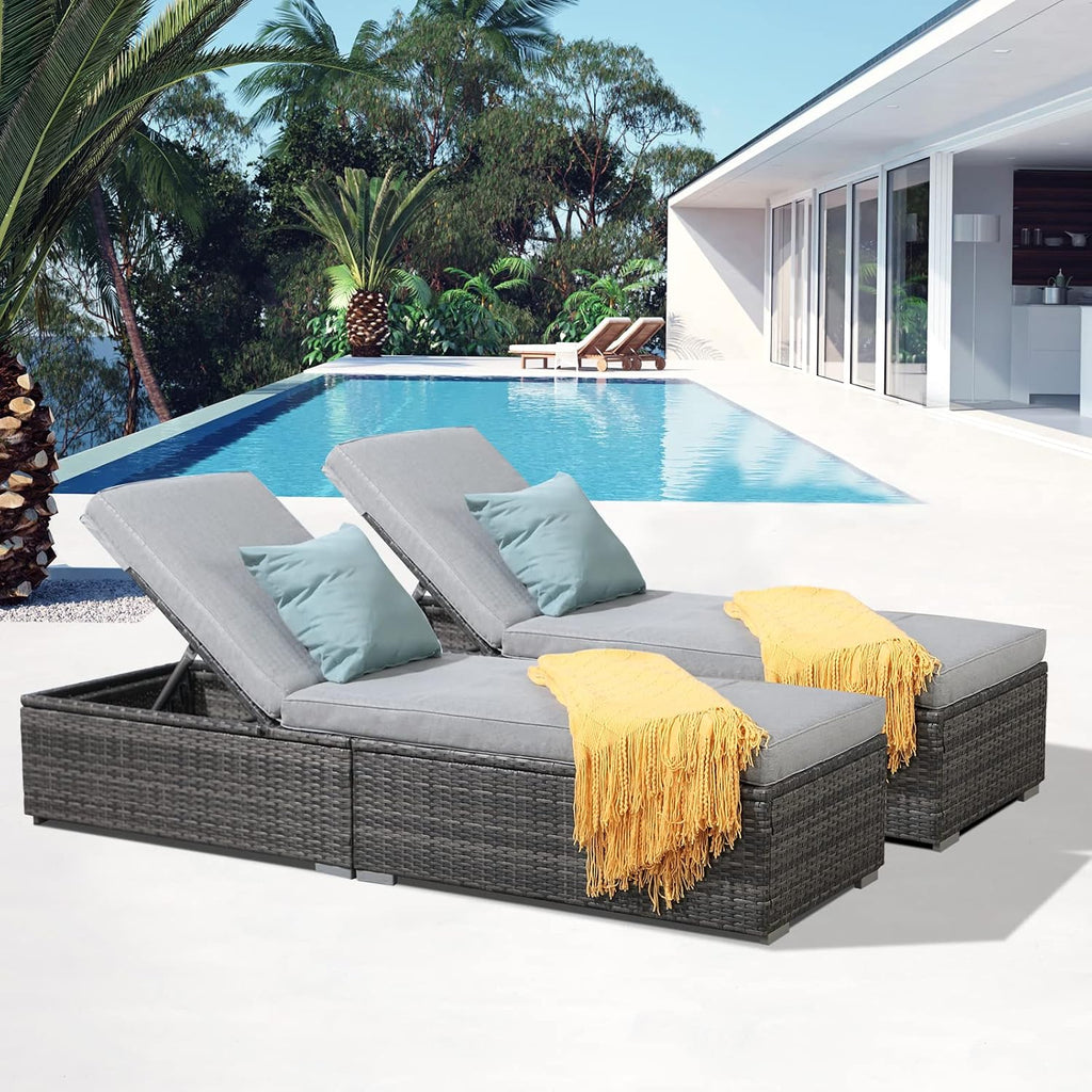 Outdoor Patio Chaise Lounge Chair Set of 2, Grey Wicker, Light Grey