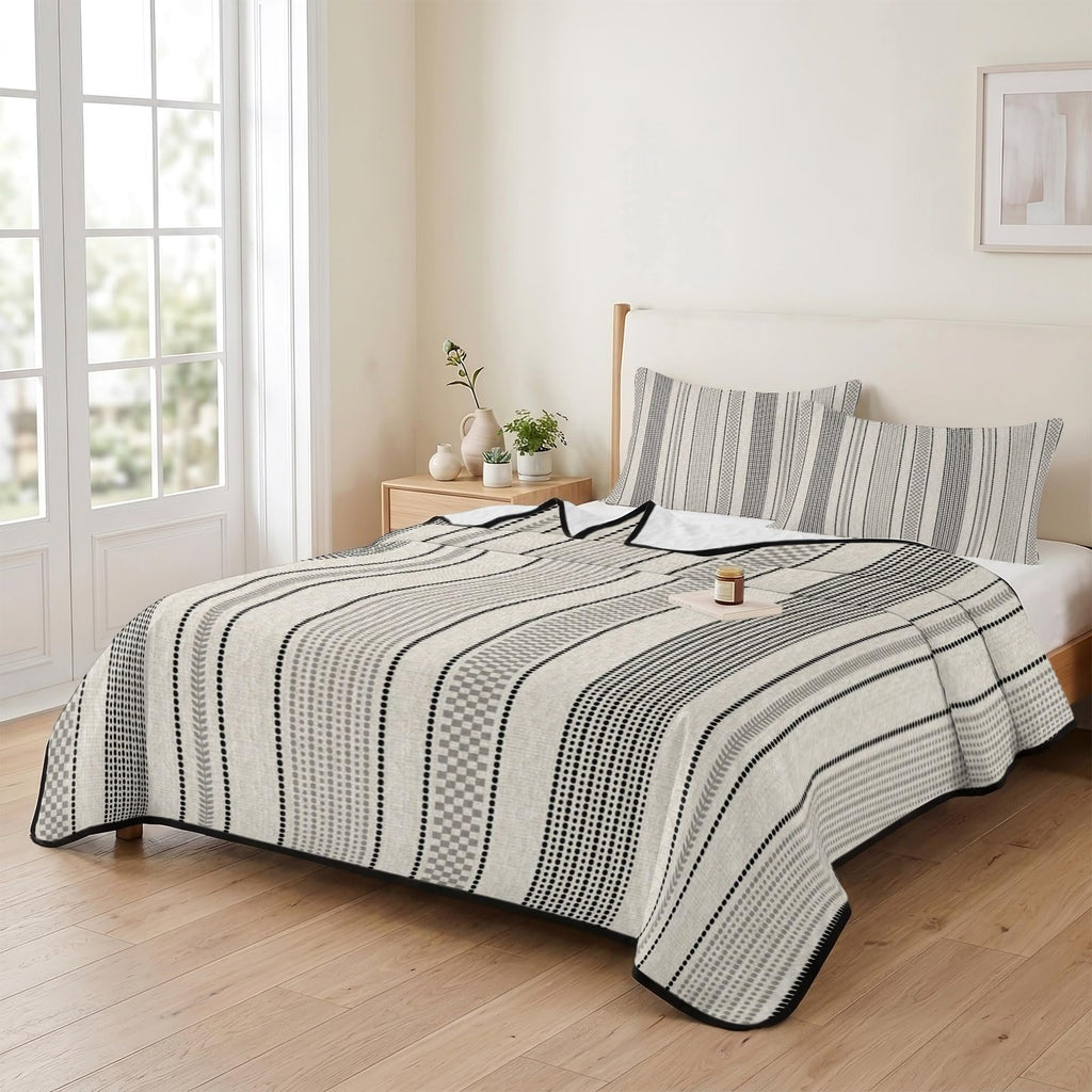 Vintage Striped Quilts Bedding Set Black Khaki Vertical Ticking Stripes French Country Lightweight Quilted